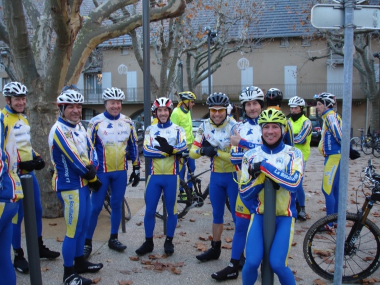 Laurent s'accroche, Richard nouveau, venu de La Farlède pour la photo, Bravo !