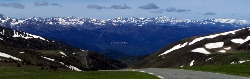 Port de Pailhères sur la traversée des Pyrénées